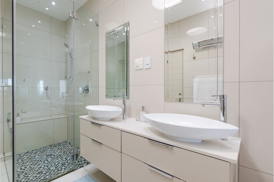 6 Bedroom Property for Sale in Bakoven Western Cape